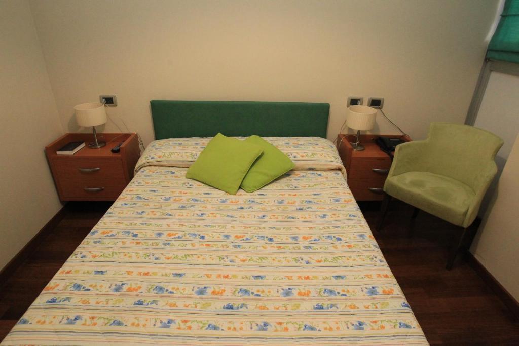 Santa Caterina Hotel Bergamo Room photo